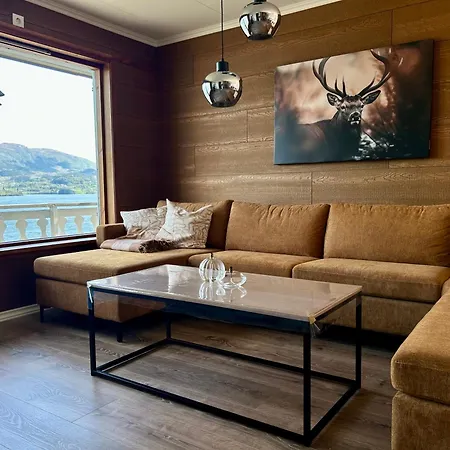 Magnar Villa