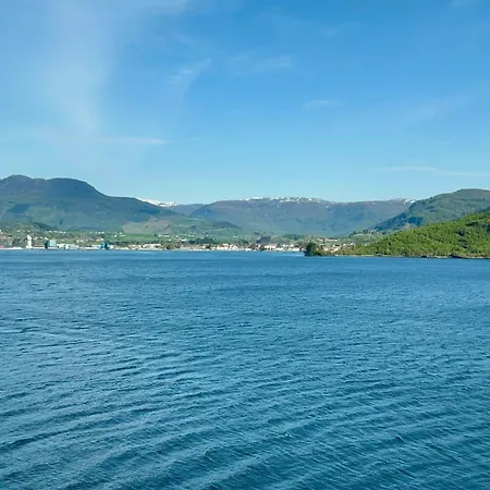 Magnar Villa *